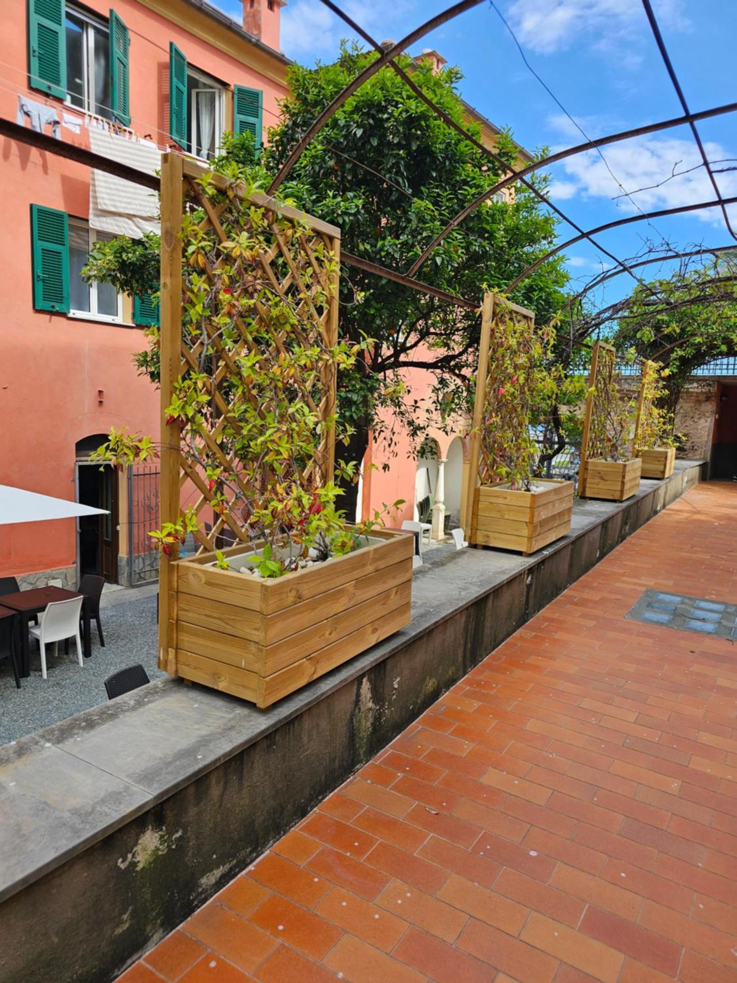 Casa Atena, Spaziosa, Romantica Con Idromassaggio Privato Varazze Eksteriør billede